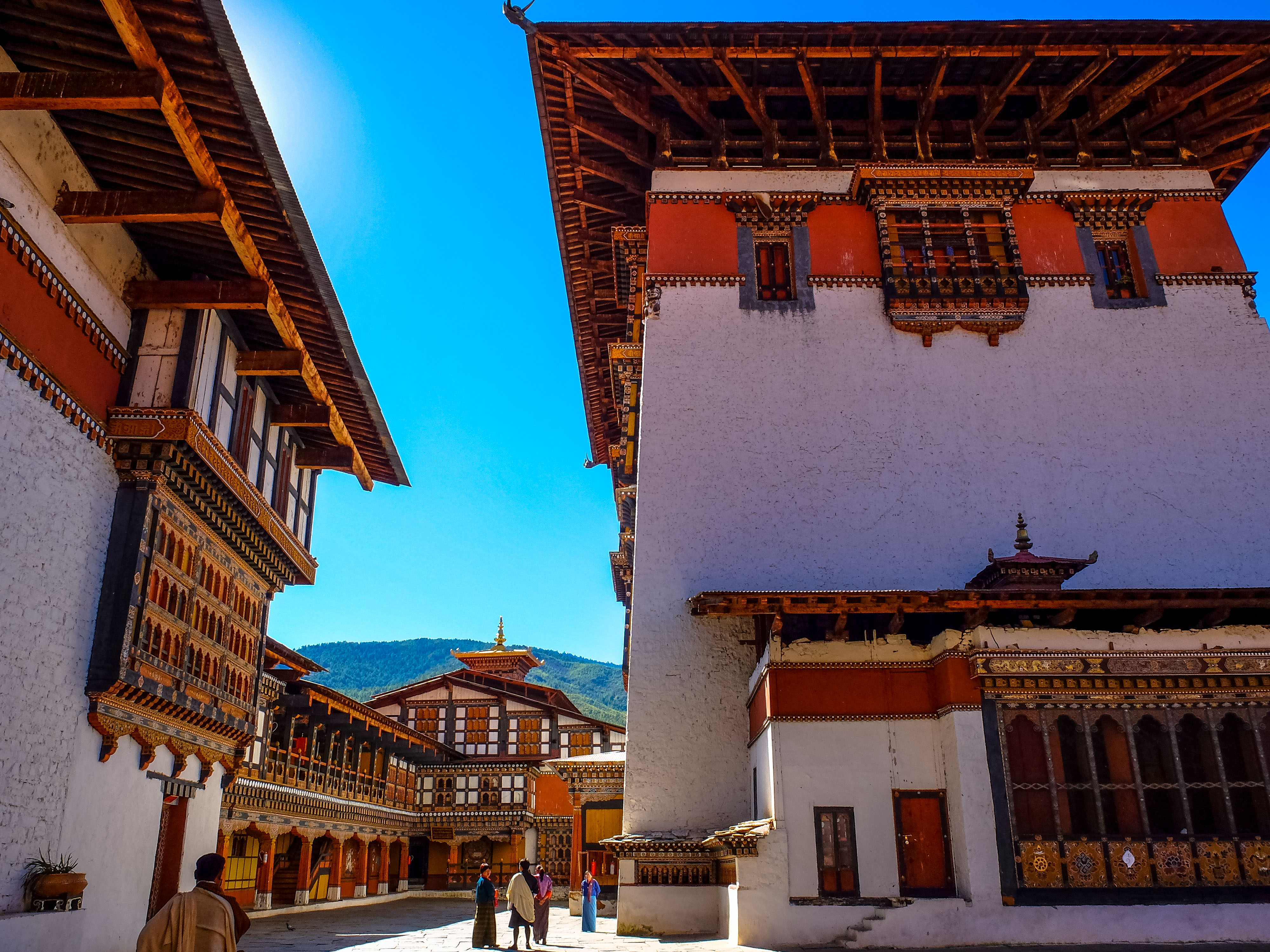 Paro, Bhutan (Kyichu Lhakhang, Rinpung Dzong) | life to reset